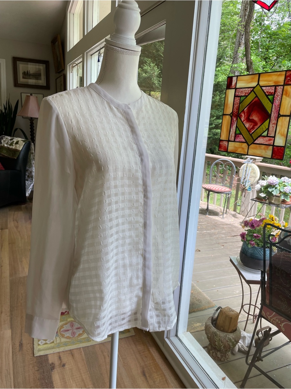 Banana Republic OFF White/Ivory Blouse Size S
